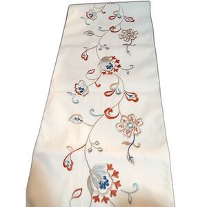 Inspired Treasures Embroidered Table Runner Cream Floral 73x14 Lined New